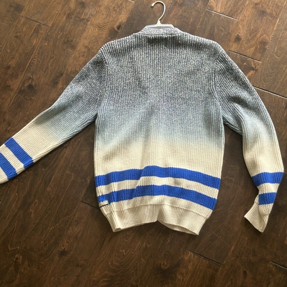 Cardigan - Picture 4 of 4